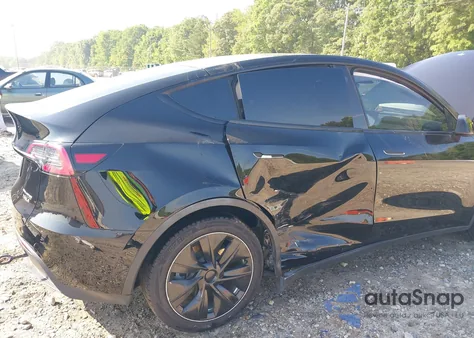 2023 Tesla Model Y Awd/Long Range Dual Motor All-Wheel Drive from USA, damaged, VIN 7SAYGDEEXPA027342